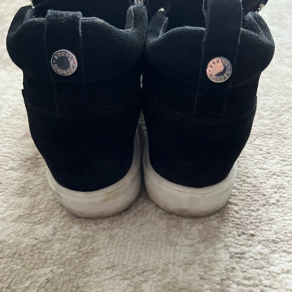 Madden size 10 wedgie runners - Picture 4 of 5